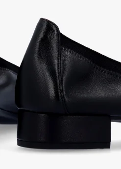 Discount PRETTY BALLERINAS Gretschen Black Leather Patent Toe Cap Ballerina Pumps