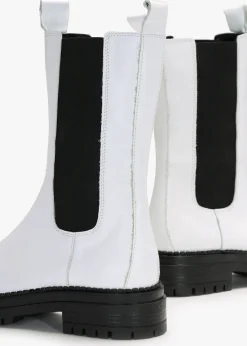 Clearance DANIEL Izzie White Leather Elongated Chelsea Boots