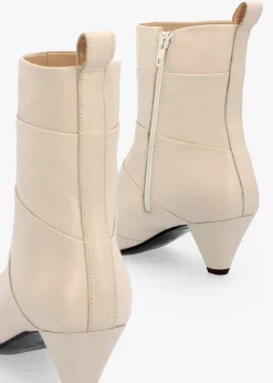 Fashion DANIEL Napel Cream Leather Pannel Cone Heel Ankle Boots