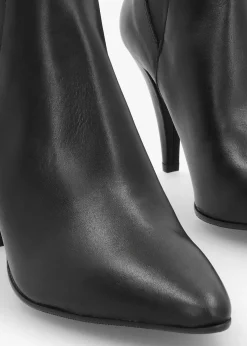 Clearance DANIEL Nelly Black Leather Cone Heel Chelsea Boots