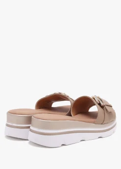 Fashion DANIEL Recrys Tan Leather Embellished Flat Mules