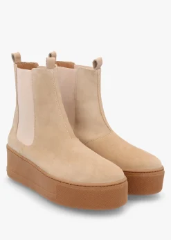 New DANIEL Tred Beige Suede Flatform Chelsea Boots
