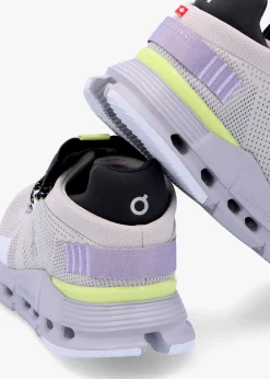 Hot ON RUNNING Women’s Cloudnova Pearl Zest Trainers